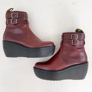 ISO Dr Martens Caitlin SZ 9